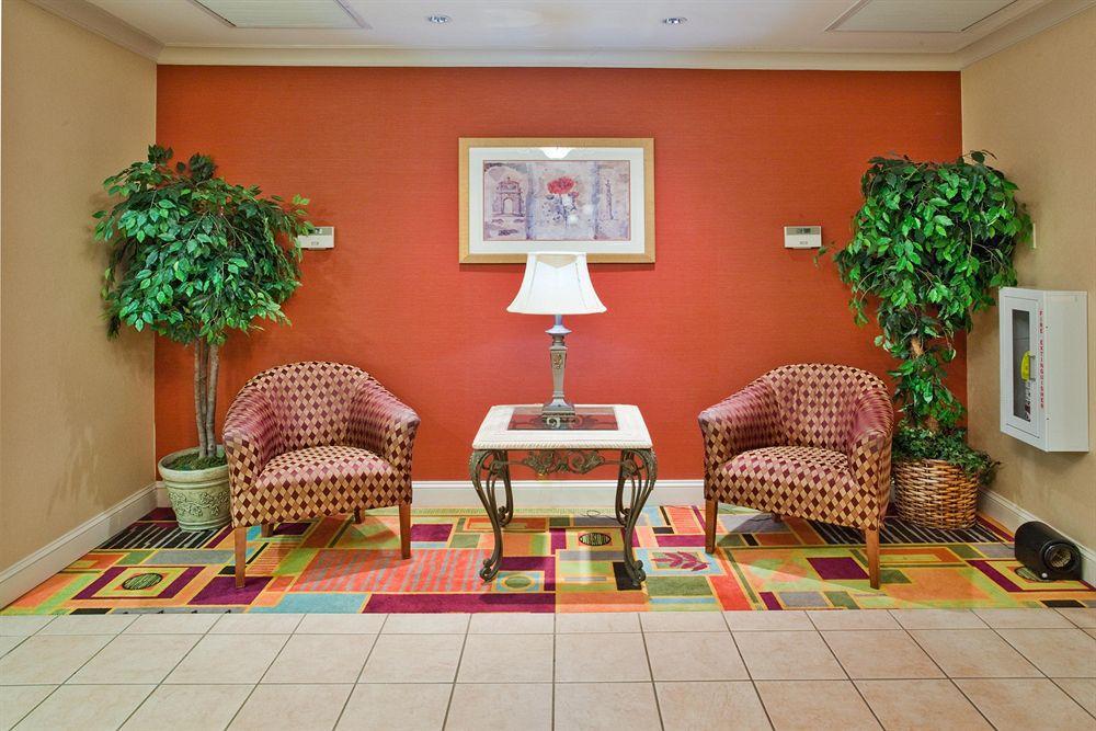 Holiday Inn Express & Suites I-26 & Us 29 At Westgate Mall, An Ihg Hotel Spartanburg Interior foto